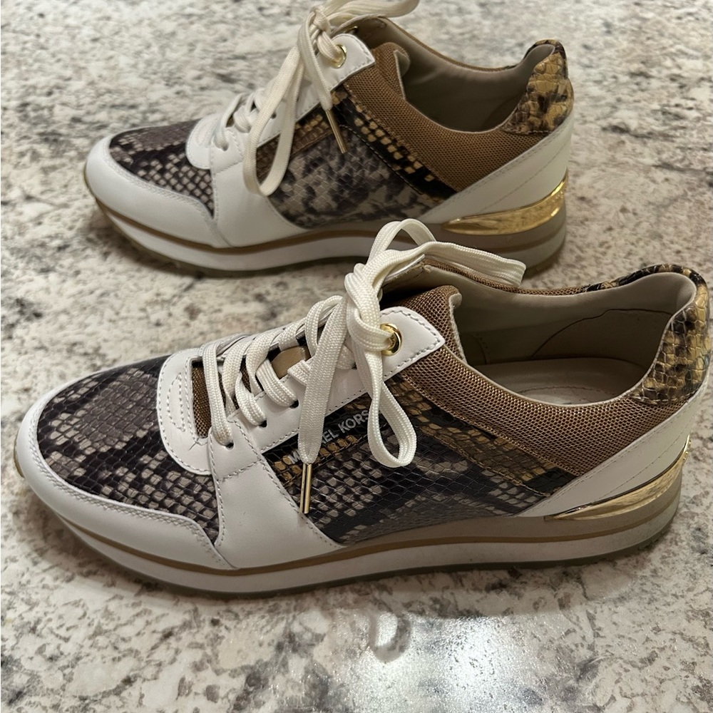Michael Kors Women's Sneakers - White, Gold, and Brown Snake Print Sz 8